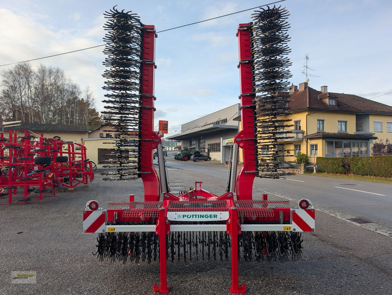 Sonstige Bodenbearbeitungsgeräte του τύπου Pöttinger ROTOCARE V 8000, Gebrauchtmaschine σε Senftenbach (Φωτογραφία 4)