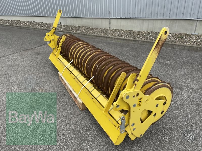 Pöttinger SCHNEIDPACKERWALZE 500-3000, Gebrauchtmaschine, Baujahr: 2021 (Bild 3) Sonstige Bodenbearbeitungsgeräte des Typs Pöttinger SCHNEIDPACKERWALZE 500-3000, Gebrauchtmaschine in Bamberg (Bild 3)