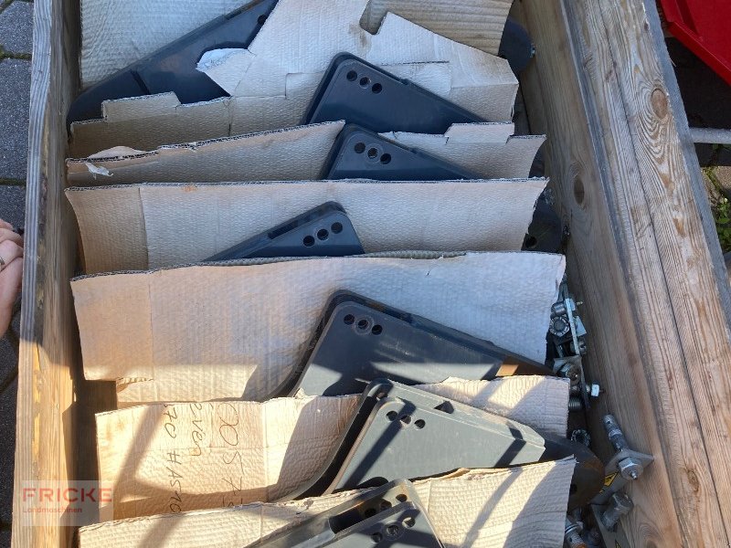 Sonstige Bodenbearbeitungsgeräte des Typs Saphir 7 Stück Steinsicherung für MSG527 S, Neumaschine in Bockel - Gyhum (Bild 1)