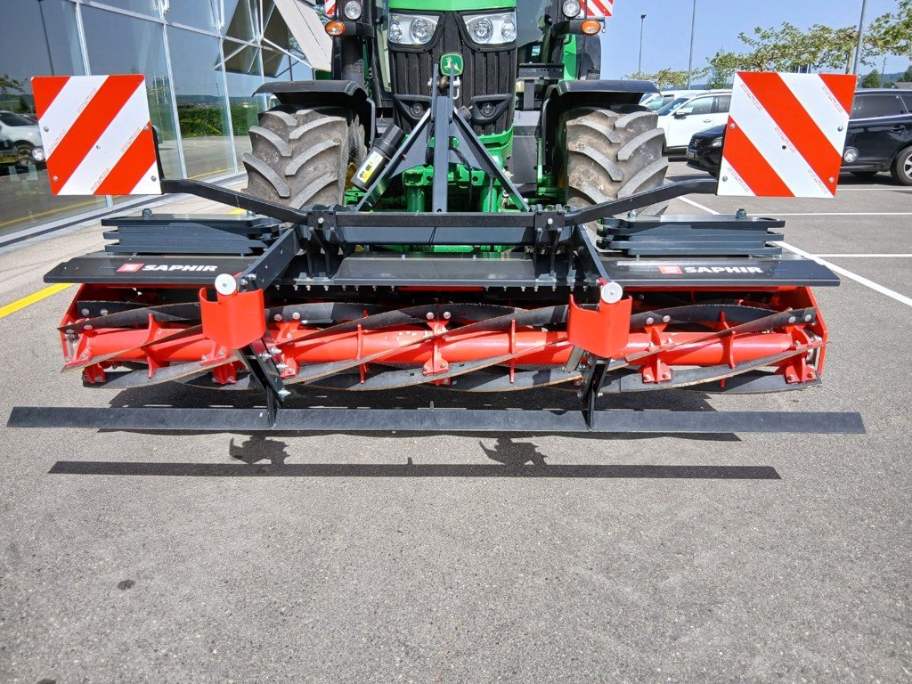 Sonstige Bodenbearbeitungsgeräte des Typs Saphir SinusCut 300, Ausstellungsmaschine in Lengnau (Bild 1)