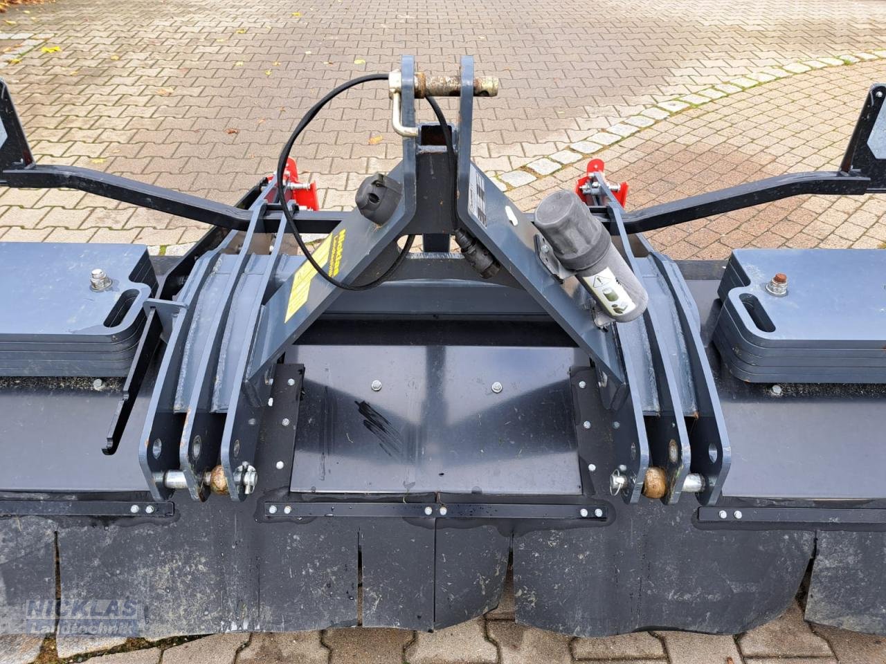 Sonstige Bodenbearbeitungsgeräte des Typs Saphir SinusCut 300, Neumaschine in Schirradorf (Bild 8)