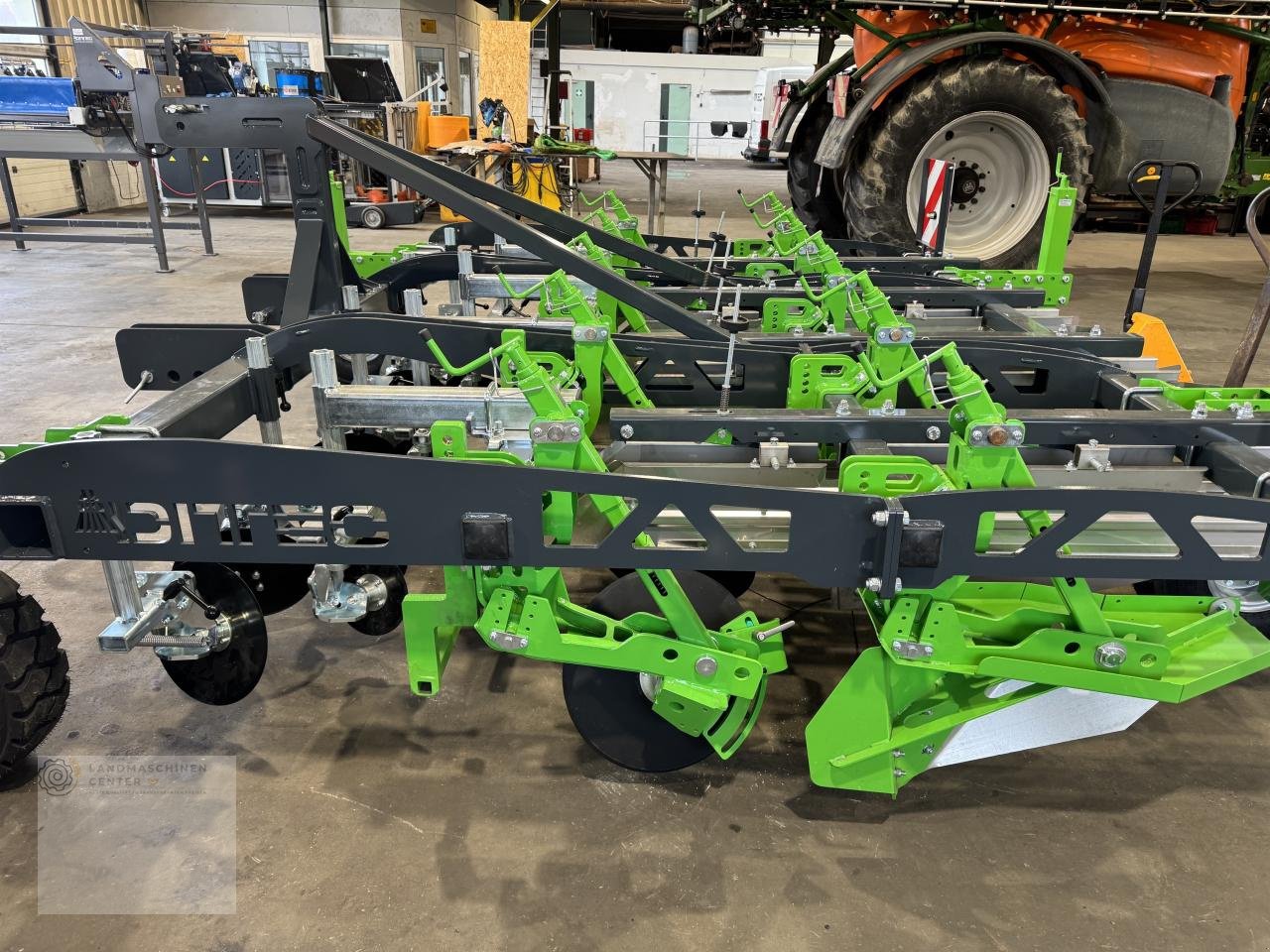 Sonstige Bodenbearbeitungsgeräte Türe ait Sonstige Dittec One, Neumaschine içinde Wöhrden (resim 2)