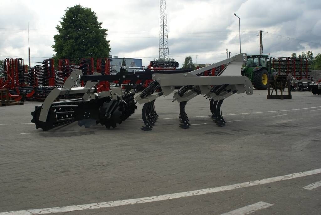 Sonstige Bodenbearbeitungsgeräte des Typs Sonstige Flügelschargrubber / no-till cultivator, Neumaschine in Michałowo (Bild 8)
