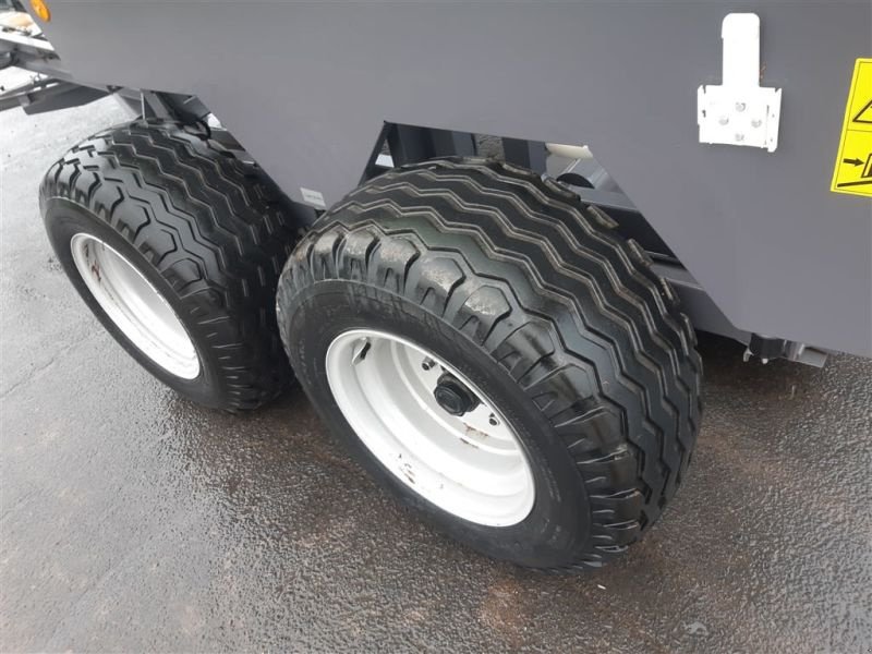 Sonstige Bodenbearbeitungsgeräte typu Sonstige GEBR. QUADRO PACK V, Gebrauchtmaschine v Lommatzsch (Obrázek 22)