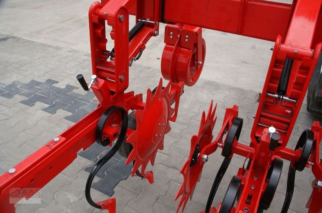 Sonstige Bodenbearbeitungsgeräte of the type Sonstige Hackgerät- 6 reihig-NEU, Neumaschine in Eberschwang (Picture 20)
