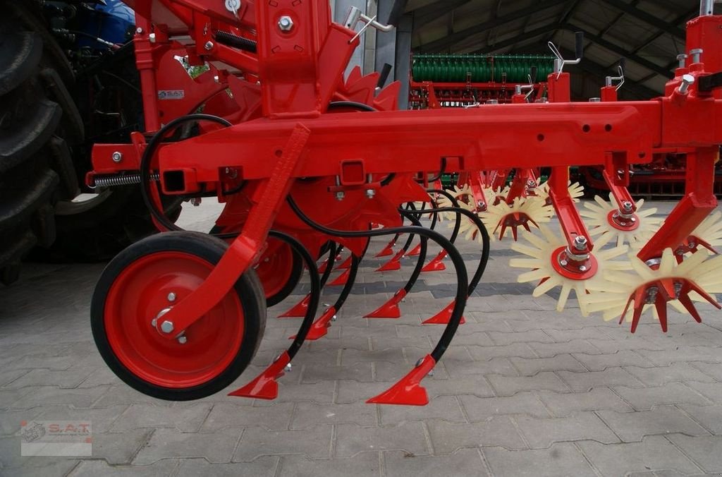 Sonstige Bodenbearbeitungsgeräte of the type Sonstige Hackgerät- 6 reihig-NEU, Neumaschine in Eberschwang (Picture 9)