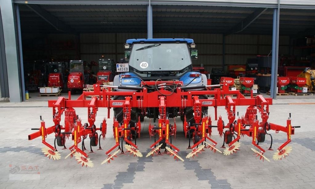 Sonstige Bodenbearbeitungsgeräte of the type Sonstige Hackgerät- 6 reihig-NEU, Neumaschine in Eberschwang (Picture 17)