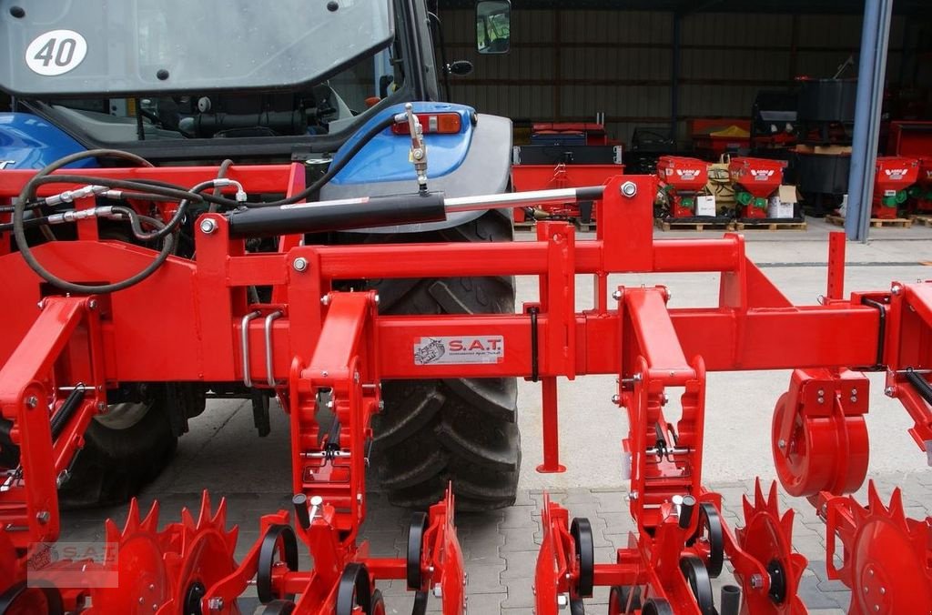 Sonstige Bodenbearbeitungsgeräte of the type Sonstige Hackgerät- 6 reihig-NEU, Neumaschine in Eberschwang (Picture 3)