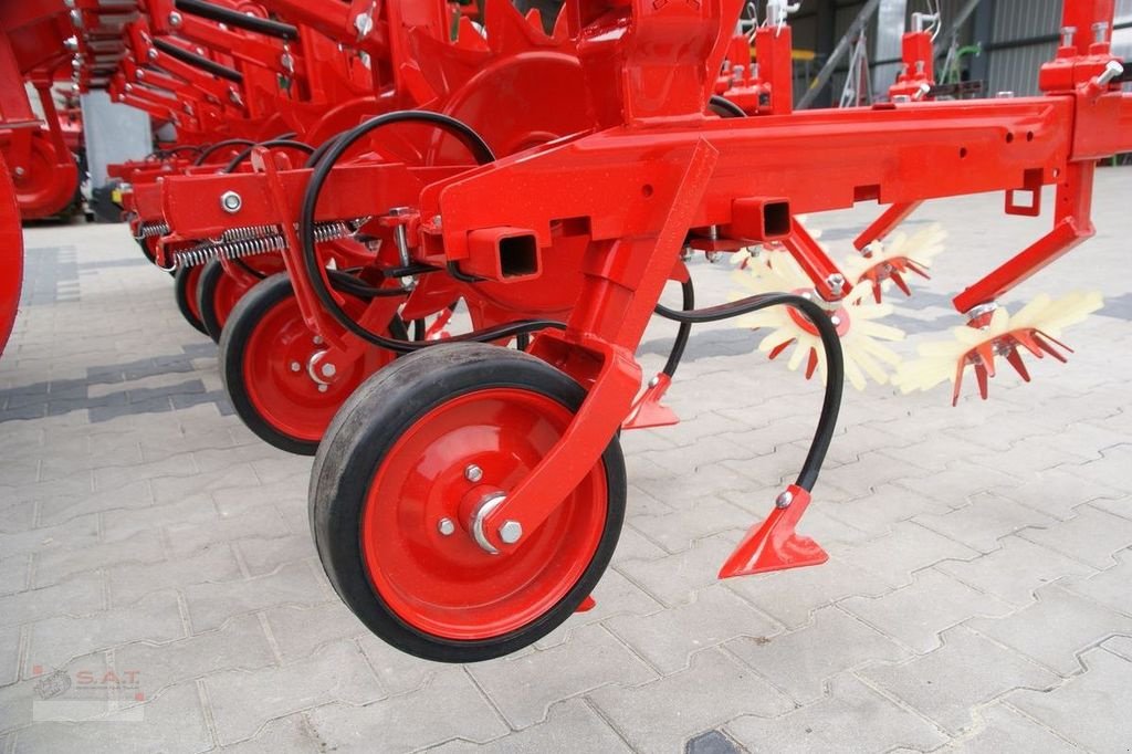 Sonstige Bodenbearbeitungsgeräte of the type Sonstige Hackgerät- 6 reihig-NEU, Neumaschine in Eberschwang (Picture 8)