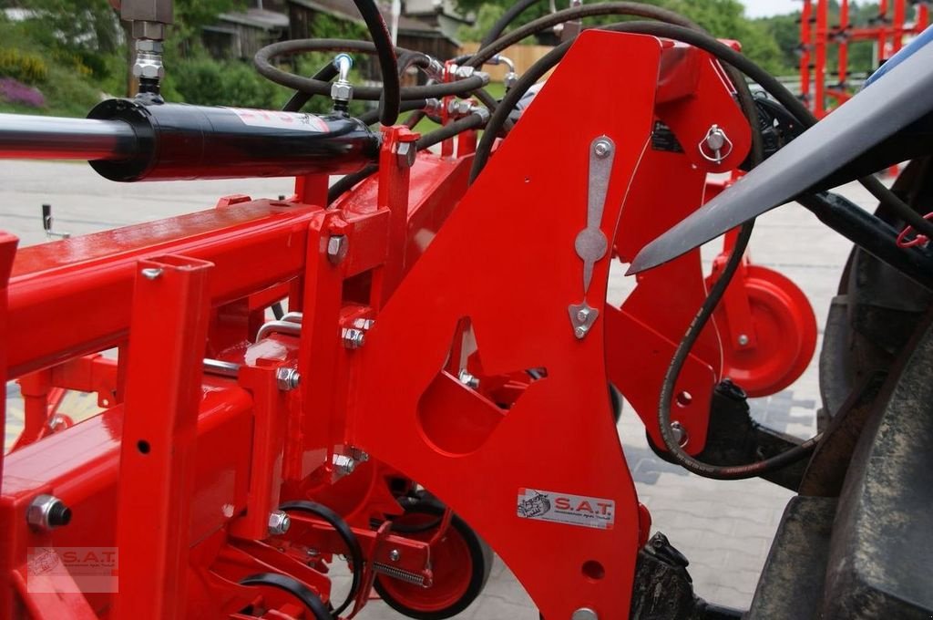 Sonstige Bodenbearbeitungsgeräte of the type Sonstige Hackgerät- 6 reihig-NEU, Neumaschine in Eberschwang (Picture 4)