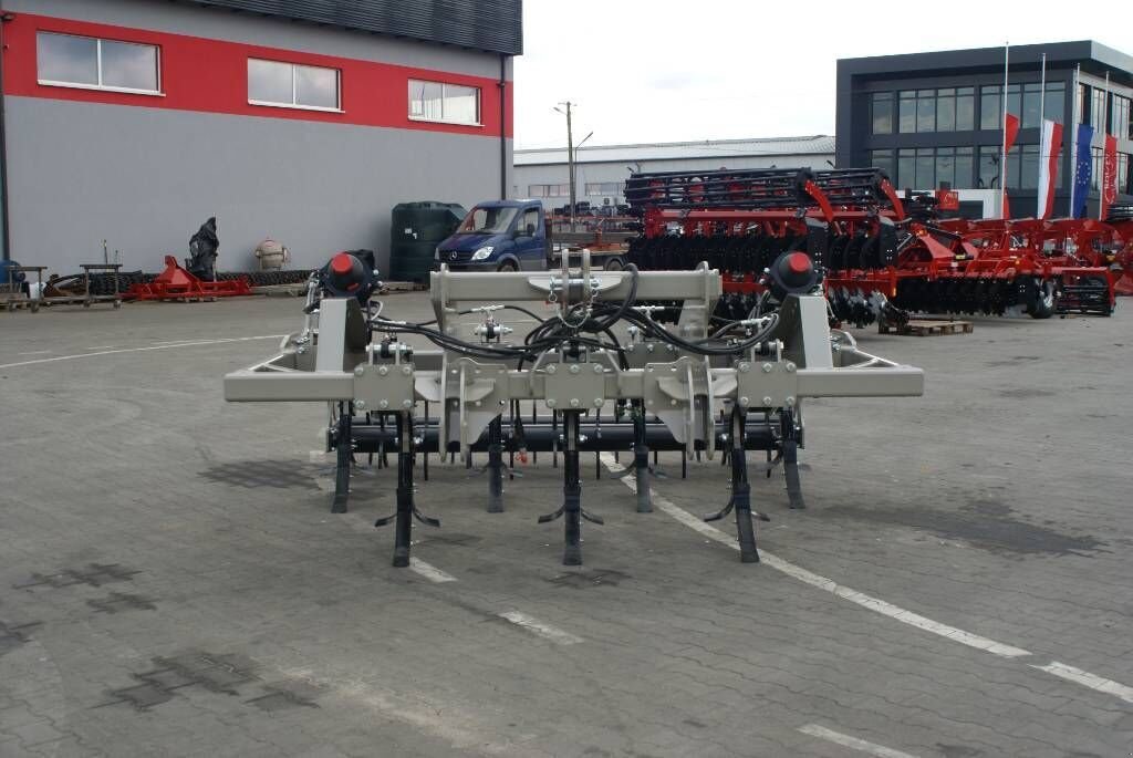 Sonstige Bodenbearbeitungsgeräte typu Sonstige Meißelpflug / chisel plough, Neumaschine w Michałowo (Zdjęcie 4)