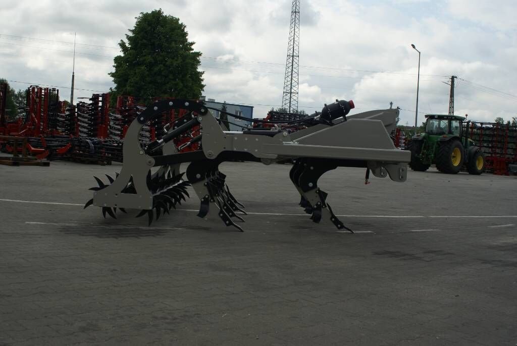 Sonstige Bodenbearbeitungsgeräte typu Sonstige Meißelpflug / chisel plough, Neumaschine w Michałowo (Zdjęcie 8)