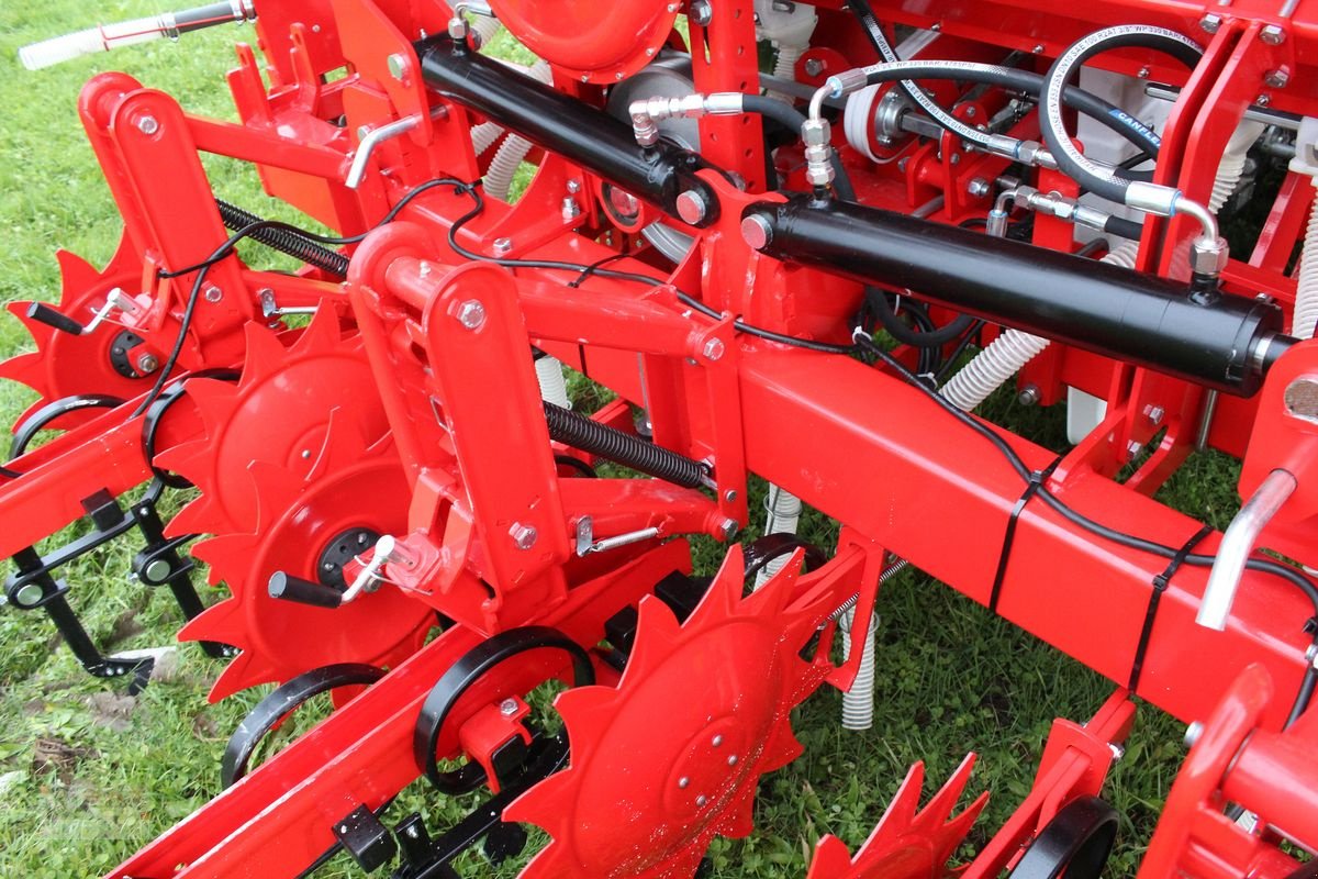 Sonstige Bodenbearbeitungsgeräte typu Sonstige Vorführhackgerät Özdöken ACM-KG7, Vorführmaschine w Eberschwang (Zdjęcie 14)