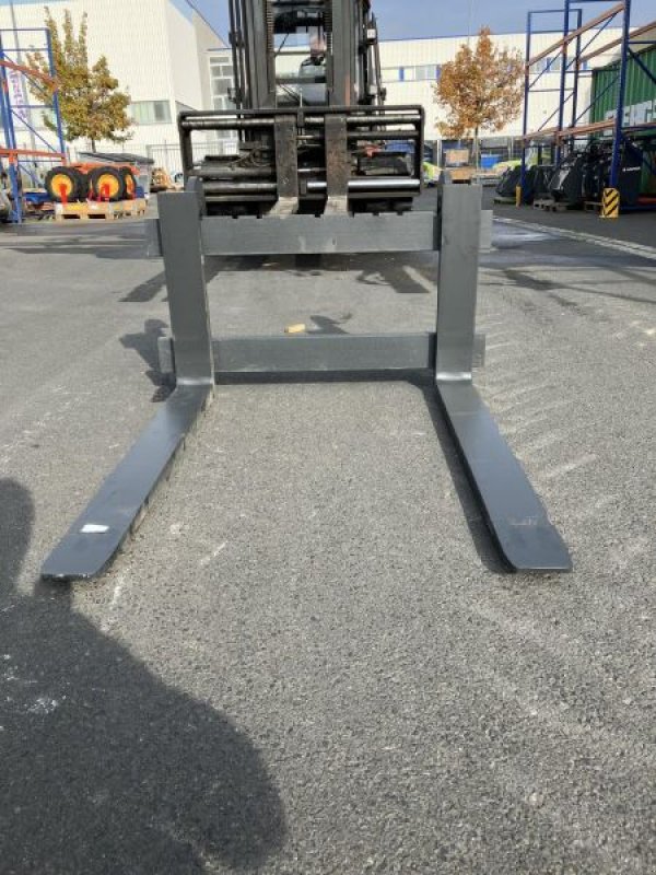 Sonstige Bodenbearbeitungsgeräte des Typs Weidemann  VORS. PALETTENGABEL 1200MM, Neumaschine in Plessa (Bild 1)