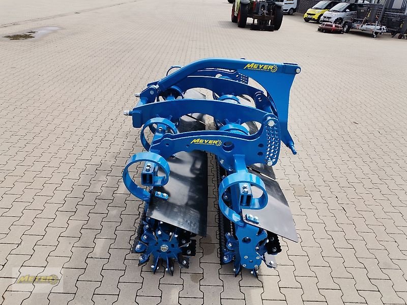 Sonstige Bodenbearbeitungsgeräte des Typs WM Meyer Messerwalze Vibrocut 3000, Neumaschine in Andervenne (Bild 20)