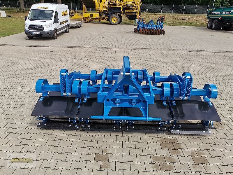 Sonstige Bodenbearbeitungsgeräte des Typs WM Meyer Messerwalze Vibrocut 3000, Neumaschine in Andervenne (Bild 14)
