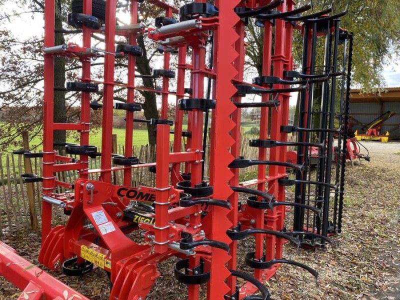 Sonstige Bodenbearbeitungsgeräte des Typs Ziegler Leichtgrubber Combi Expert 6001, Neumaschine in Hamburg (Bild 1)