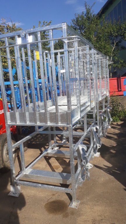 Sonstige Bühnen typu Fliegl Arbeitsbühne, Neumaschine v Uffenheim (Obrázek 1)