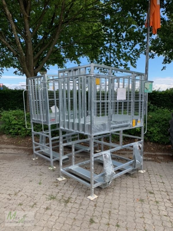 Sonstige Bühnen typu Fliegl Arbeitsbühne, Neumaschine v Markt Schwaben (Obrázek 1)