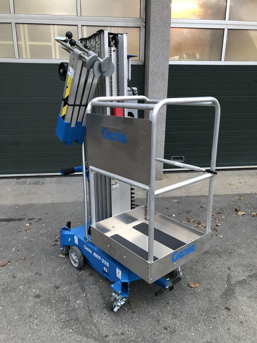 Sonstige Bühnen des Typs Genie AWP-25S AC, Neumaschine in Wolfsbach (Bild 3)