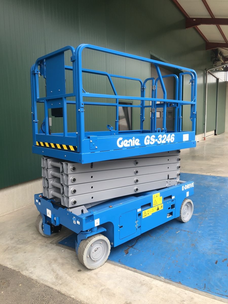 Sonstige Bühnen typu Genie GS-3246, Neumaschine v Wolfsbach (Obrázek 3)