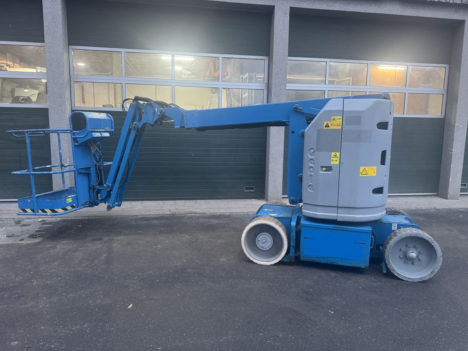 Sonstige Bühnen typu Genie Z-30/20N RJ, Gebrauchtmaschine v Wolfsbach (Obrázek 2)