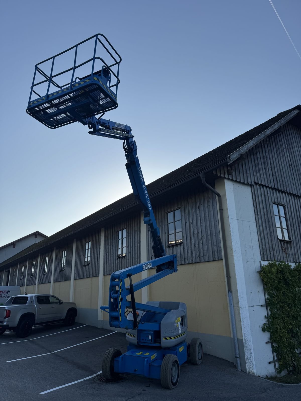 Sonstige Bühnen of the type Genie Z-45/25J Bi- Energy, Gebrauchtmaschine in Wolfsbach (Picture 1)