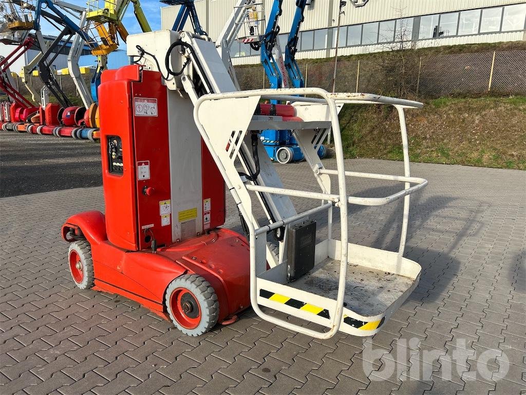 Sonstige Bühnen Türe ait Haulotte Star 10-1, Gebrauchtmaschine içinde Düsseldorf (resim 2)