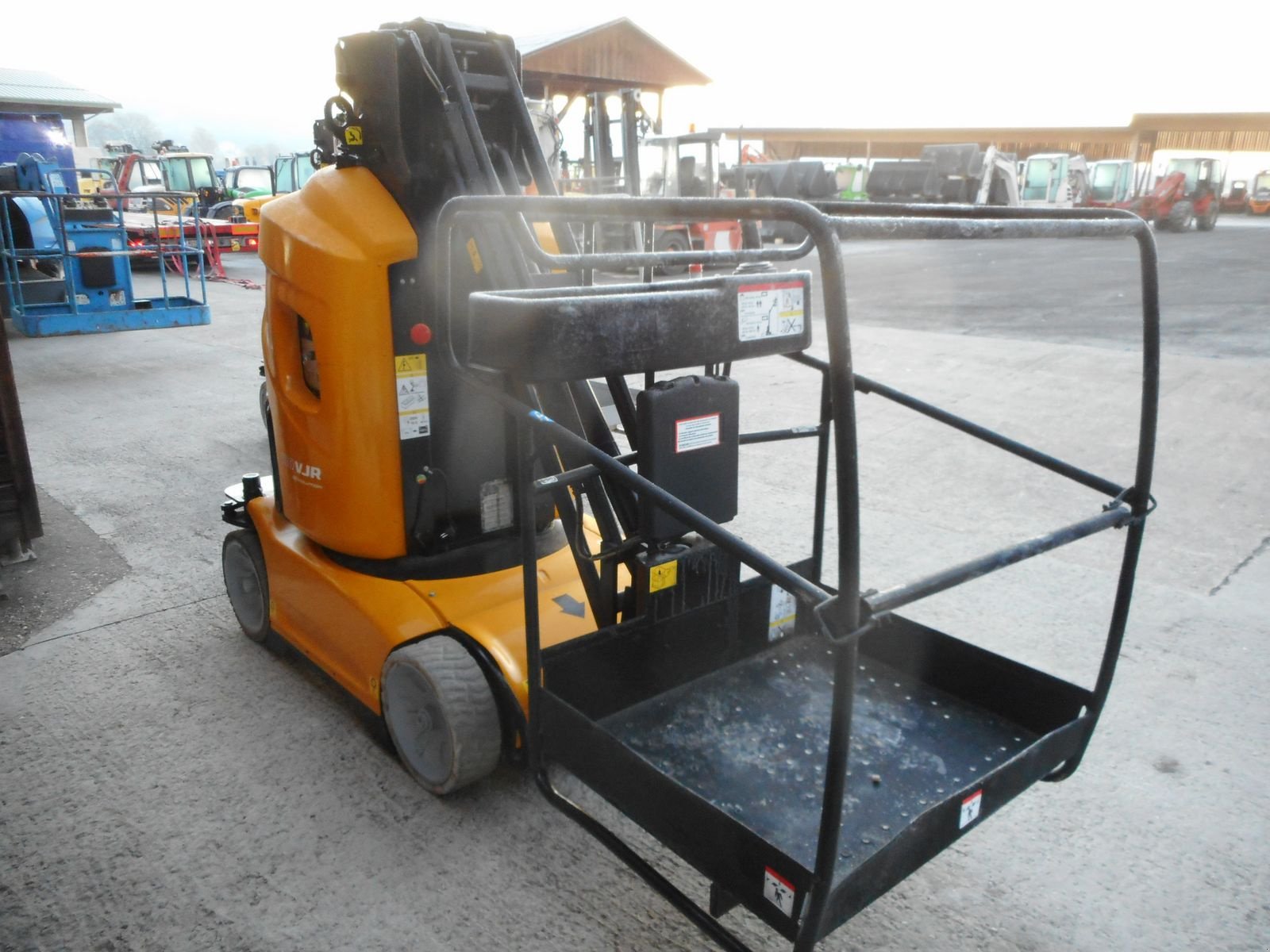 Sonstige Bühnen typu Manitou 100 VJR Evolution ( Mastbühne 10 Meter ), Gebrauchtmaschine v St. Nikolai ob Draßling (Obrázek 7)