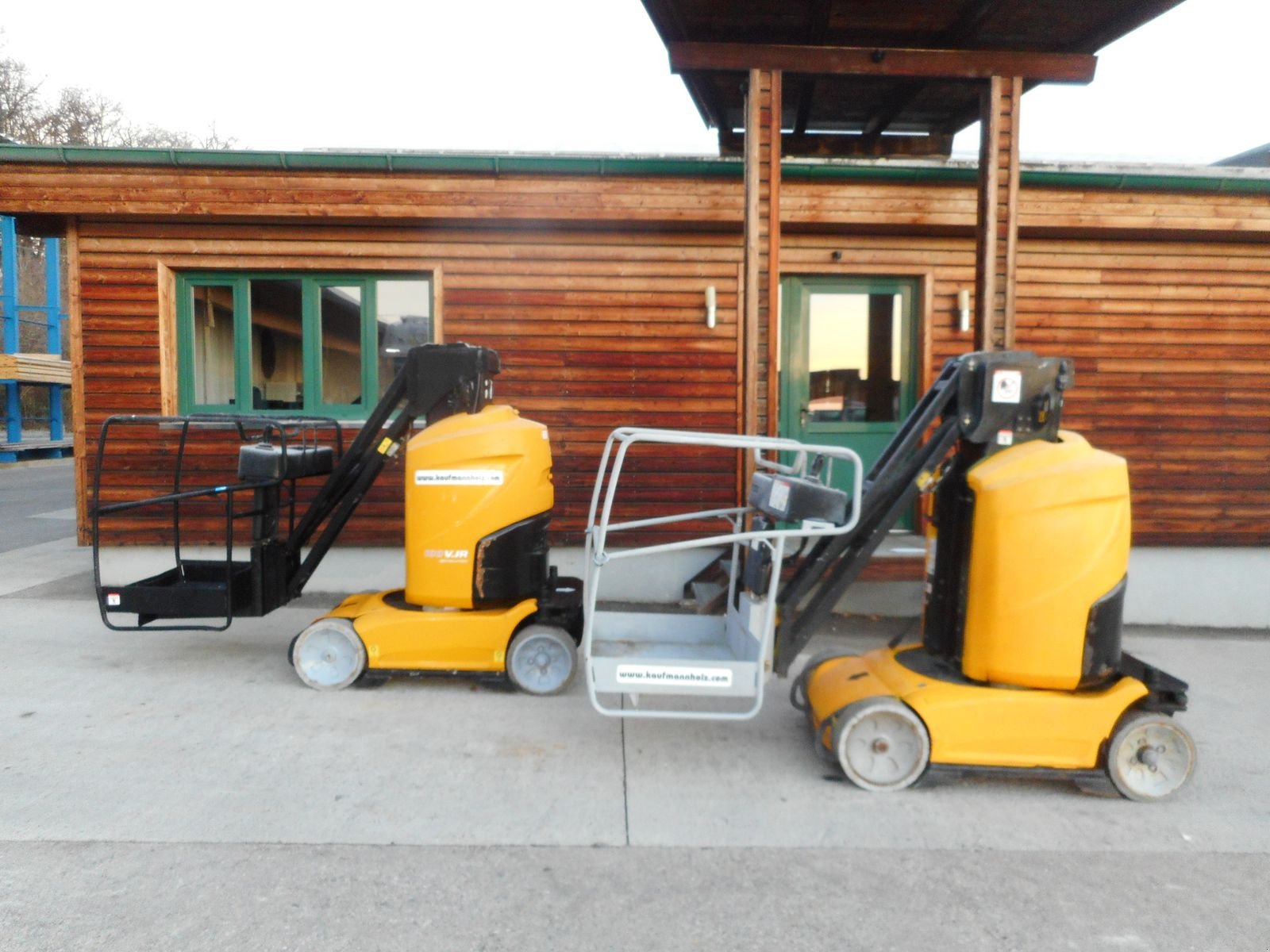 Sonstige Bühnen typu Manitou 100 VJR Evolution ( Mastbühne 10 Meter ), Gebrauchtmaschine v St. Nikolai ob Draßling (Obrázek 1)