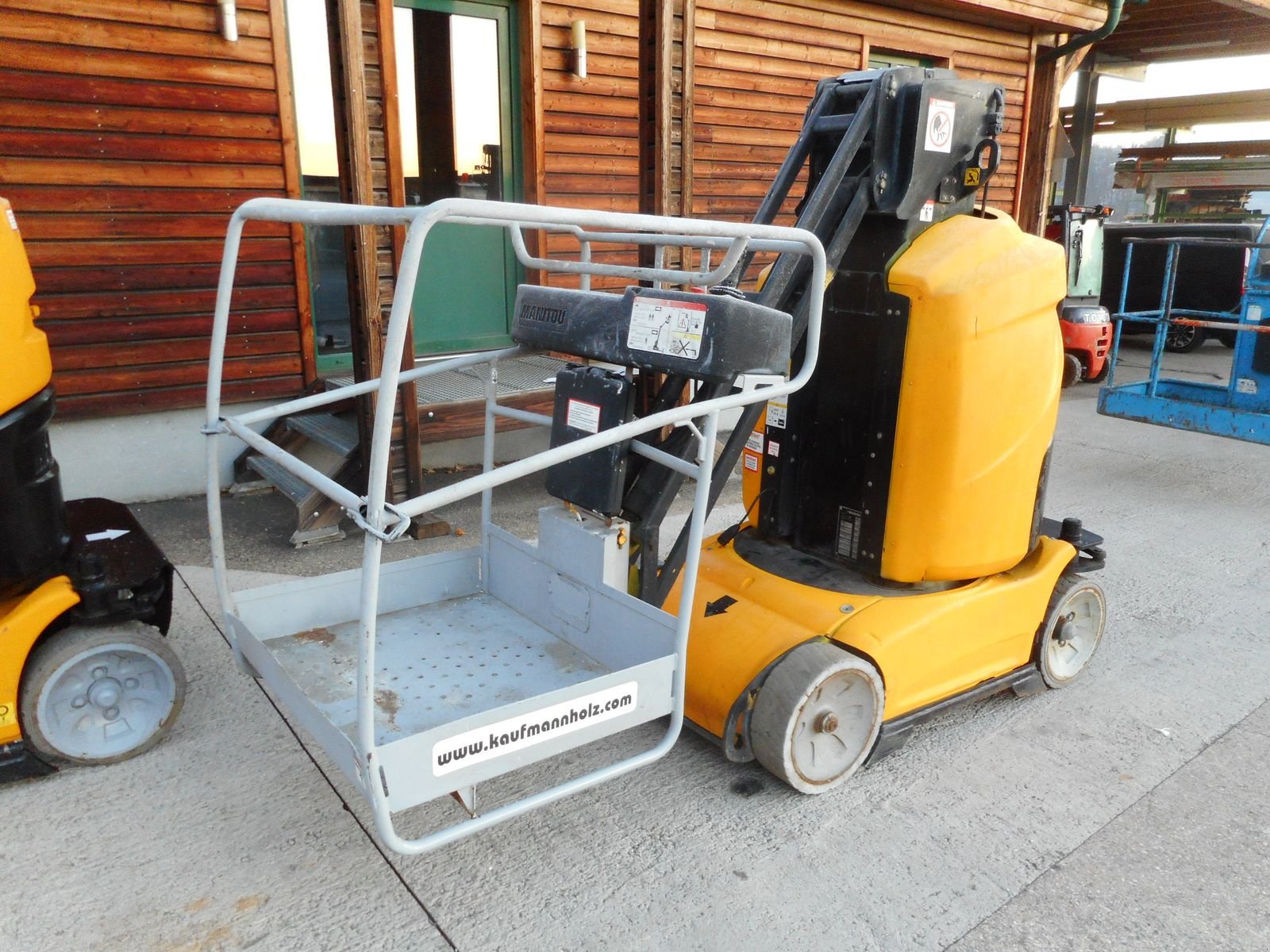 Sonstige Bühnen typu Manitou 100 VJR Evolution ( Mastbühne 10 Meter ), Gebrauchtmaschine v St. Nikolai ob Draßling (Obrázek 8)