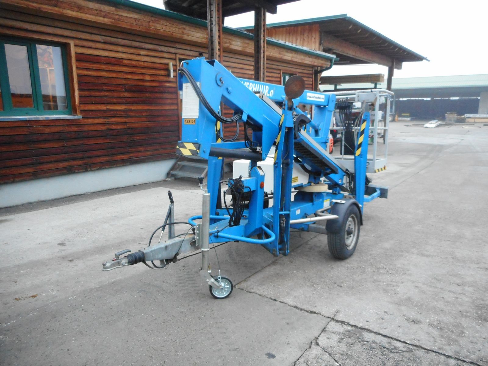 Sonstige Bühnen typu Niftylift 120T Anhängerbühne 12 Meter!, Gebrauchtmaschine v St. Nikolai ob Draßling (Obrázok 2)