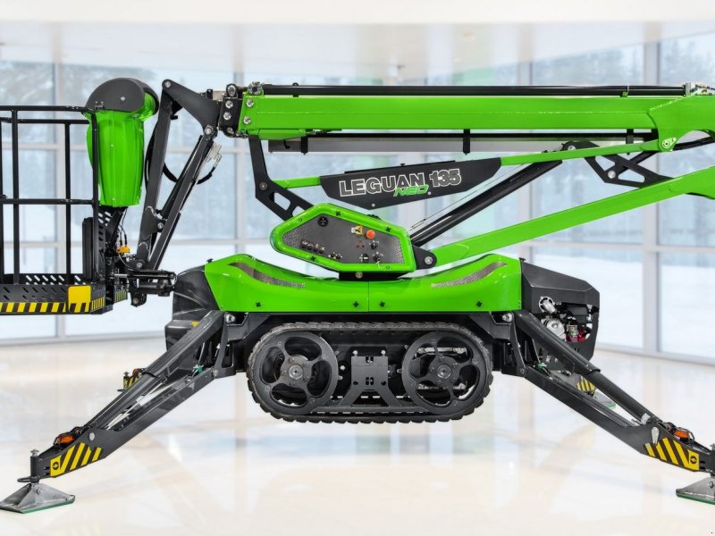 Sonstige Bühnen des Typs Sonstige Leguan Lifts 135 NEO Hubarbeitsbühne, Neumaschine in Waidhofen an der Thaya (Bild 1)