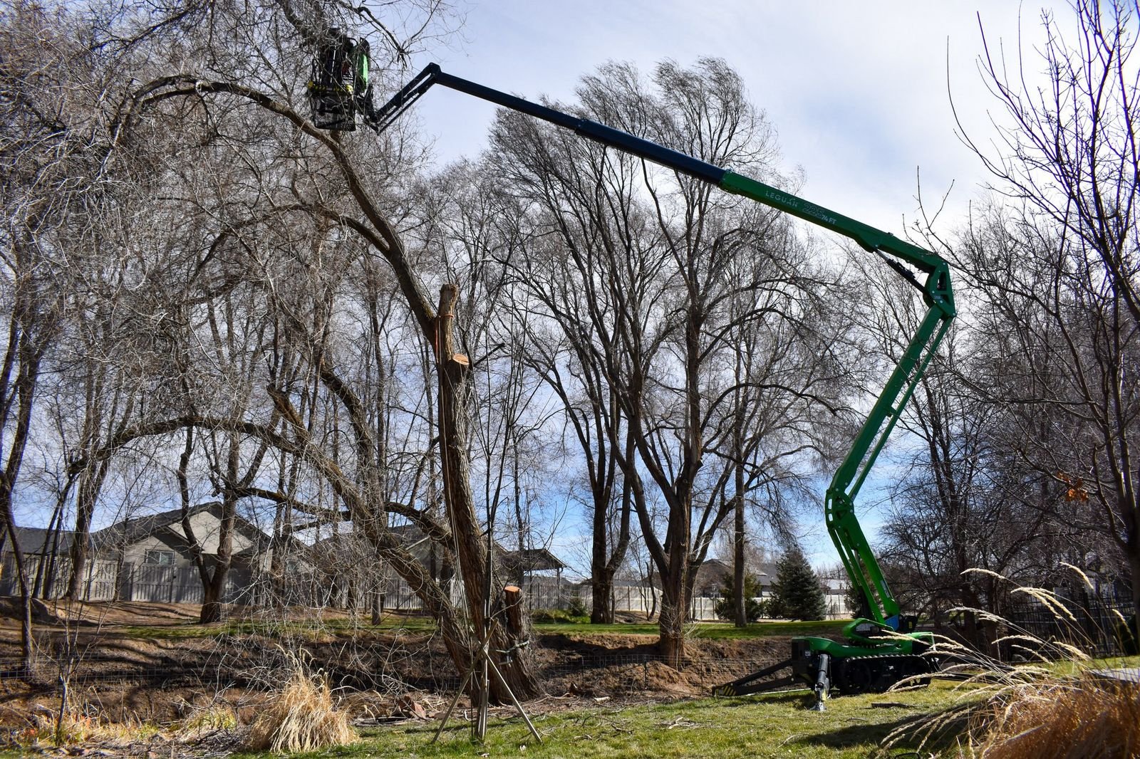 Sonstige Bühnen typu Sonstige Leguan Lifts 225 Hubarbeitsbühne, Neumaschine v Waidhofen an der Thaya (Obrázek 8)