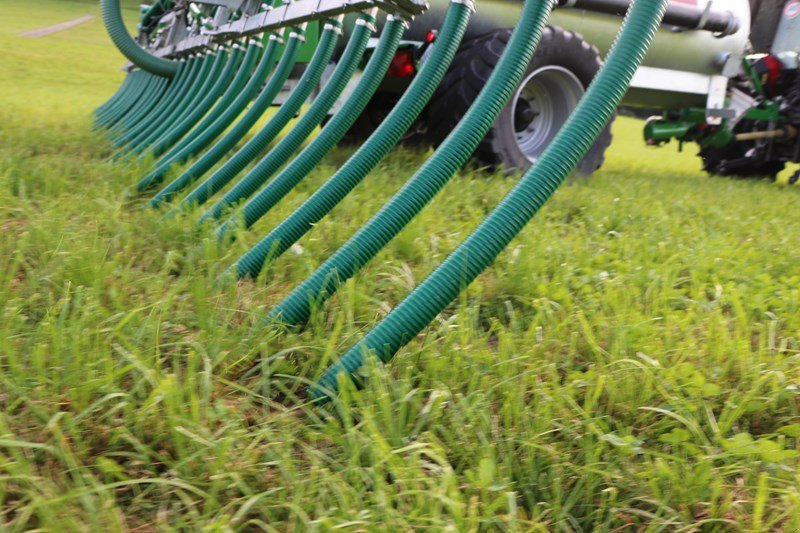 Sonstige Düngung & Pflanzenschutztechnik типа Agrar Schneider SVK-Schleppschlauchverteiler, Neumaschine в Balterswil (Фотография 5)