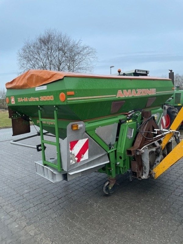 Sonstige Düngung & Pflanzenschutztechnik des Typs Amazone ZA-M Ultra Profis 3000 med kantspredningudstyr og gps luk, Gebrauchtmaschine in Kongerslev (Bild 1)