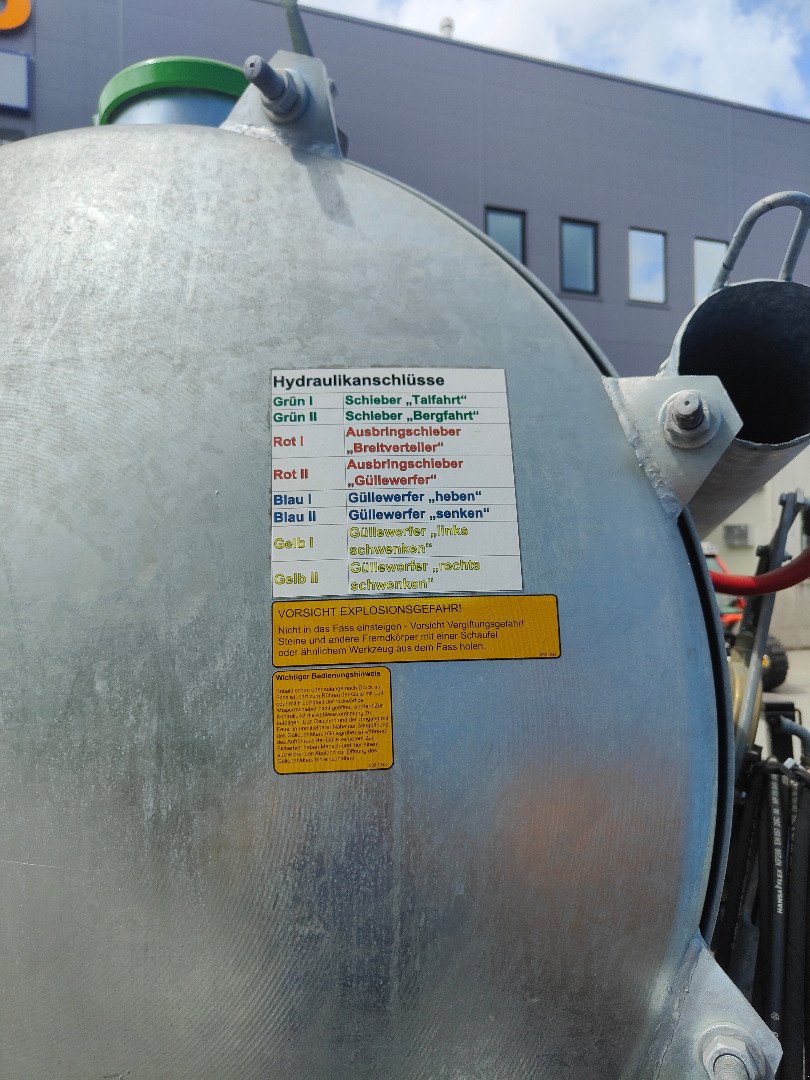 Sonstige Düngung & Pflanzenschutztechnik typu Bauer KA31 Aufbaufass, Gebrauchtmaschine v Chur (Obrázek 8)