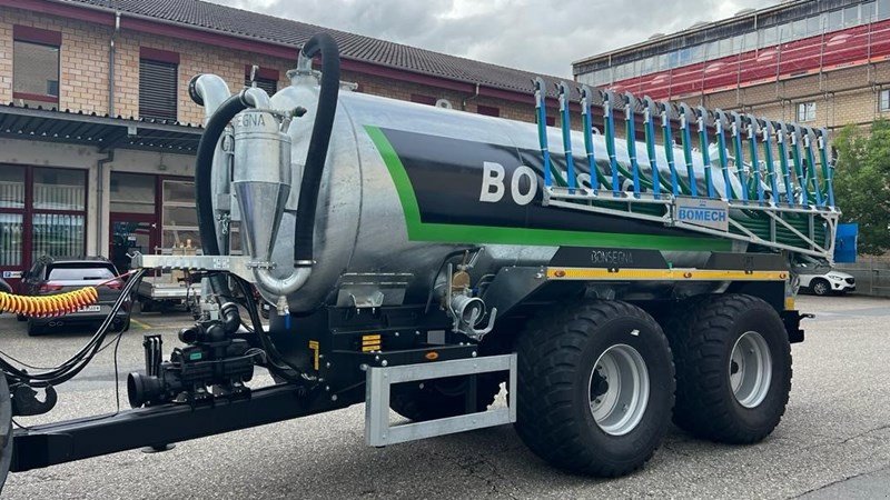 Sonstige Düngung & Pflanzenschutztechnik des Typs Bomech TDM 11.500, Neumaschine in Gettnau (Bild 1)