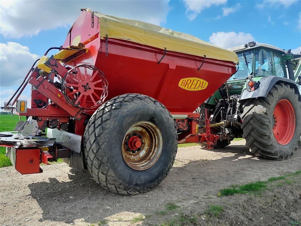Sonstige Düngung & Pflanzenschutztechnik des Typs Bredal K 65 m.bremser og overbygning Kan  også bruges til kalk, Gebrauchtmaschine in Skive (Bild 2)