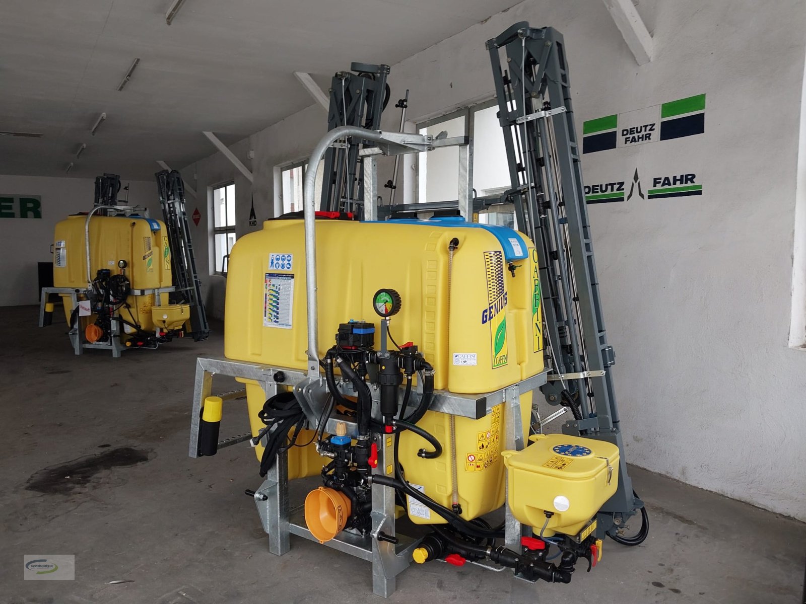 Sonstige Düngung & Pflanzenschutztechnik typu Caffini Genius 1200 Liter / 15 Meter Hydraulisches Gestänge, Neumaschine v Frontenhausen (Obrázek 1)