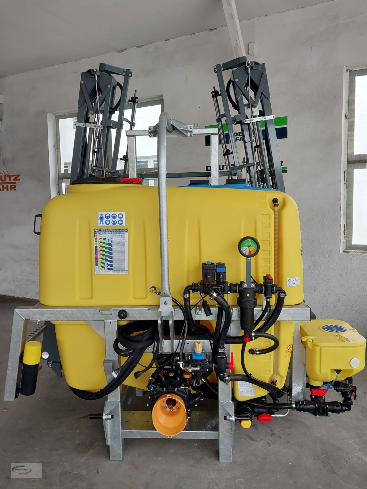 Sonstige Düngung & Pflanzenschutztechnik typu Caffini Genius 1200 Liter / 15 Meter Hydraulisches Gestänge, Neumaschine v Frontenhausen (Obrázek 2)