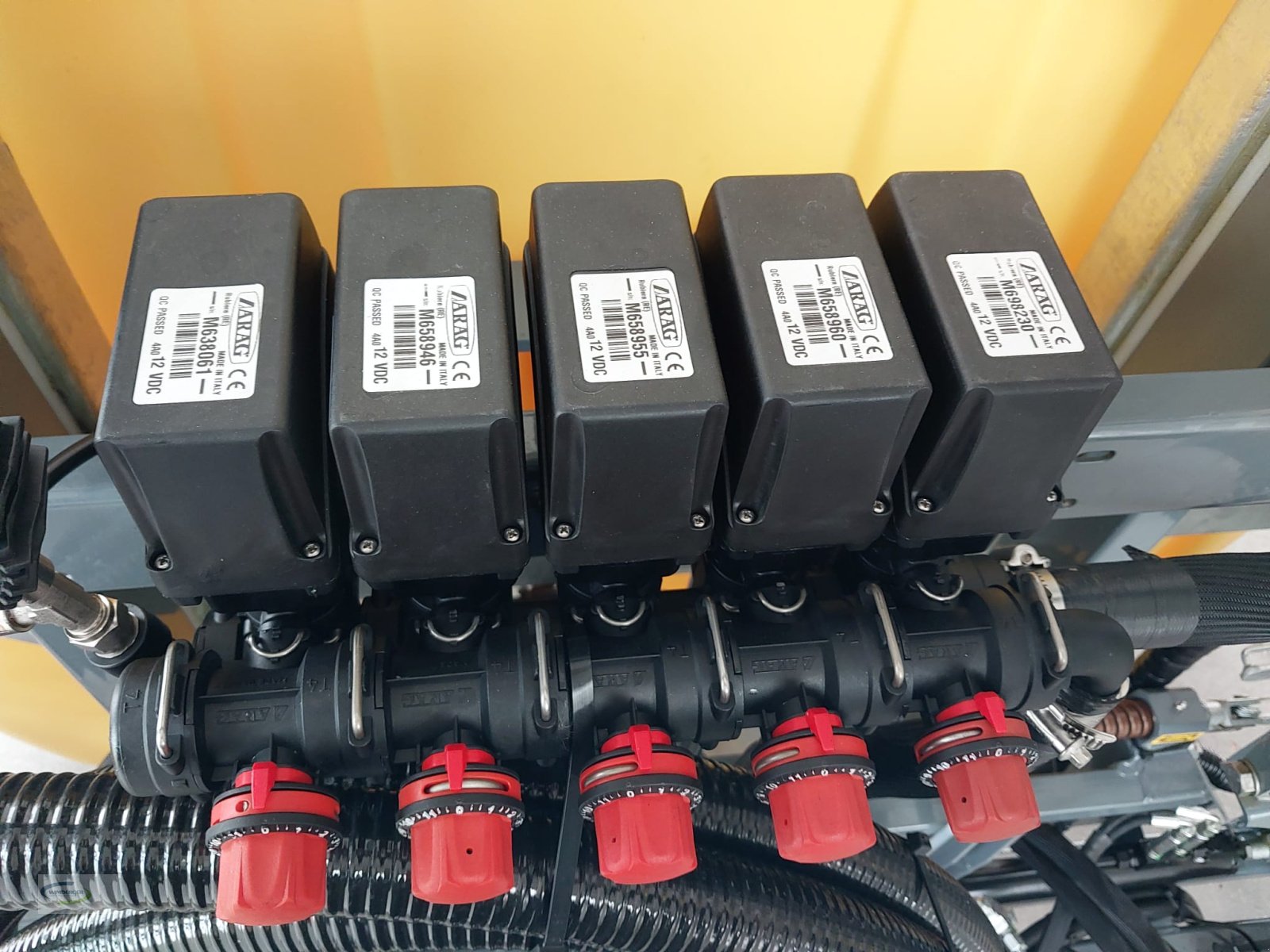 Sonstige Düngung & Pflanzenschutztechnik typu Caffini Genius 1200 Liter / 15 Meter Hydraulisches Gestänge, Neumaschine v Frontenhausen (Obrázek 6)