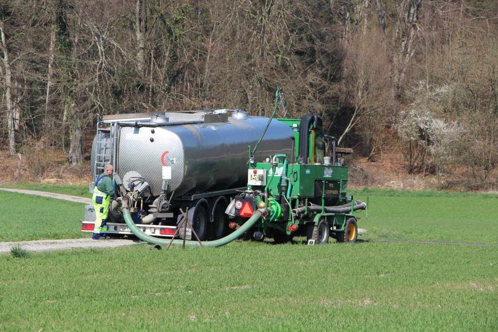 Sonstige Düngung & Pflanzenschutztechnik a típus Eigenbau Plüderpanzer, Gebrauchtmaschine ekkor: Oetwil am See (Kép 3)
