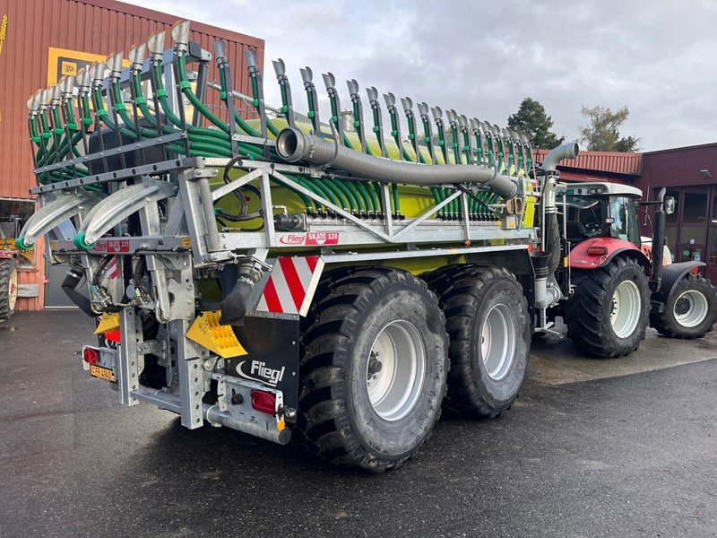 Sonstige Düngung & Pflanzenschutztechnik des Typs Fliegl Polyline 12500, Ausstellungsmaschine in Domdidier (Bild 2)
