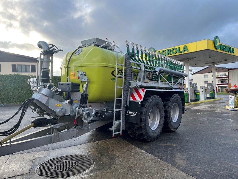 Sonstige Düngung & Pflanzenschutztechnik des Typs Fliegl Polyline 12500, Ausstellungsmaschine in Domdidier (Bild 4)