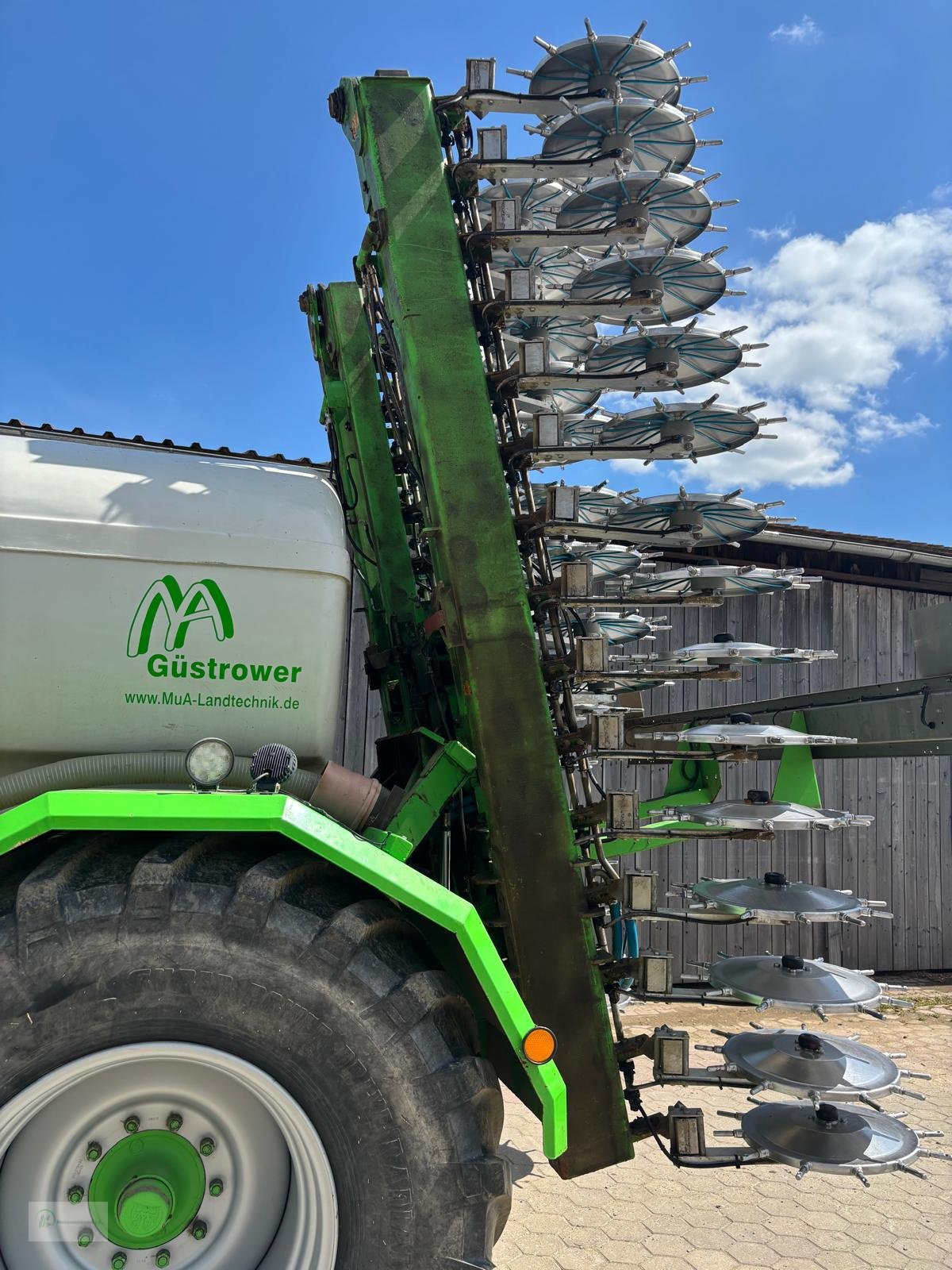 Sonstige Düngung & Pflanzenschutztechnik des Typs Güstrower GFI 12-3, Gebrauchtmaschine in Donnersdorf (Bild 3)