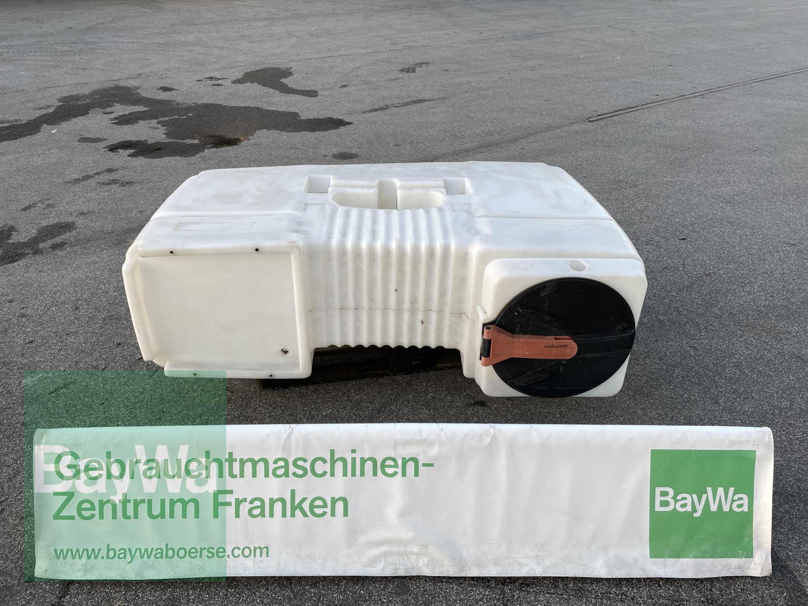 Sonstige Düngung & Pflanzenschutztechnik des Typs Holder Spritzenbehälter 600 Liter, Gebrauchtmaschine in Bamberg (Bild 1)