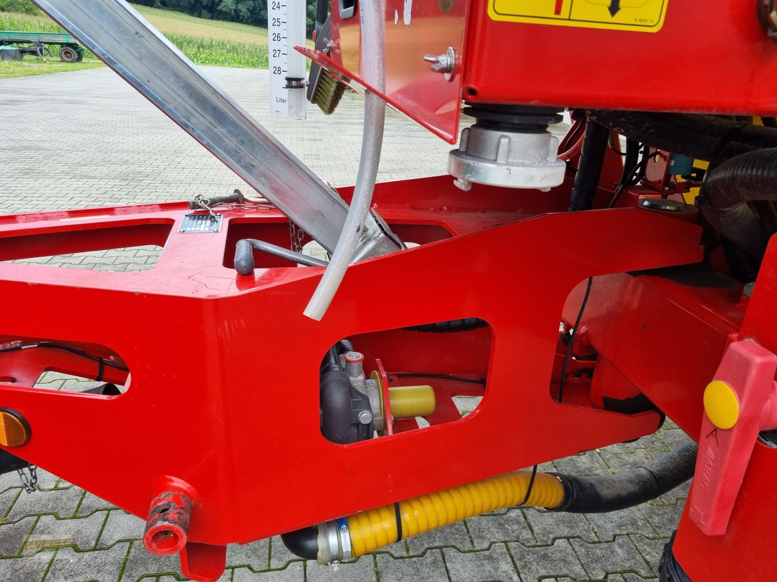 Sonstige Düngung & Pflanzenschutztechnik typu Kverneland Ikarus A-28, Gebrauchtmaschine v Frauenneuharting (Obrázek 17)