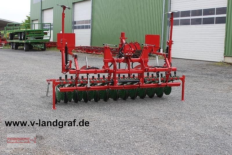 Sonstige Düngung & Pflanzenschutztechnik des Typs Landgraf Säschiene, Neumaschine in Ostheim/Rhön (Bild 1)