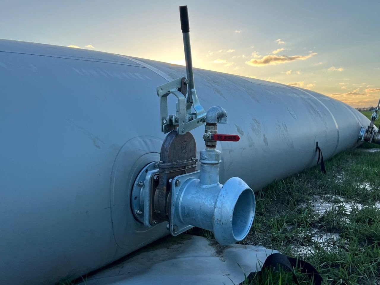 Sonstige Düngung & Pflanzenschutztechnik Türe ait Sonstige Albers Alligator mestzak 350m3, Neumaschine içinde Hardinxveld-Giessendam (resim 8)